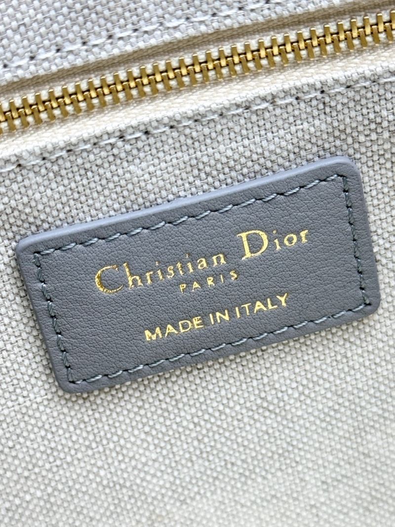chr1st1an D10r shopping bags